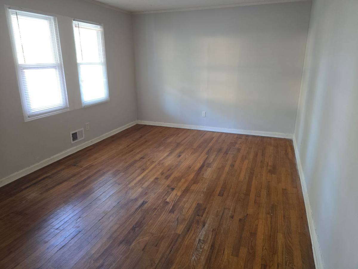House for rent at 1006 Birchwood Dr, Columbia, SC 29203