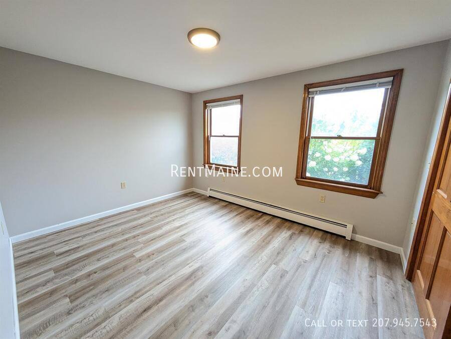 Apartment for rent at 33 Burleigh Rd #7, Bangor, ME 04401