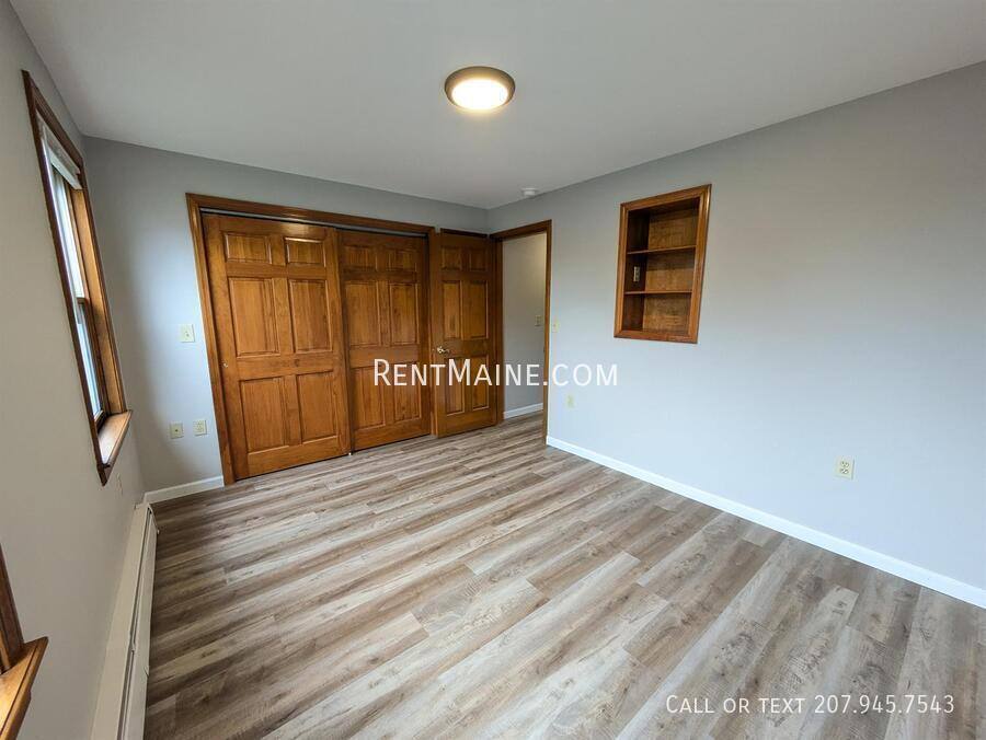 Apartment for rent at 33 Burleigh Rd #7, Bangor, ME 04401