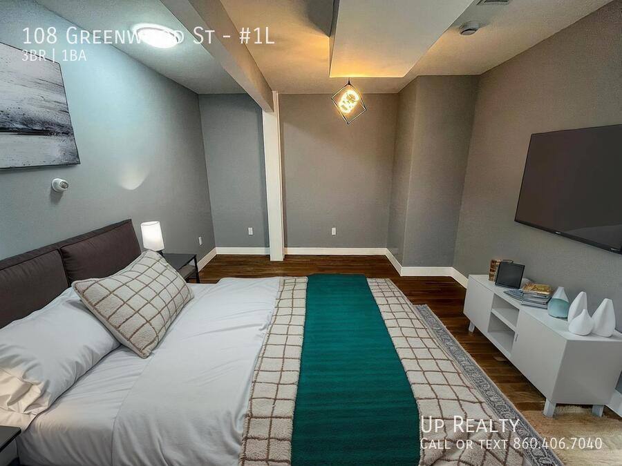 House for rent at 108 Greenwood St #1L, New Haven, CT 06511