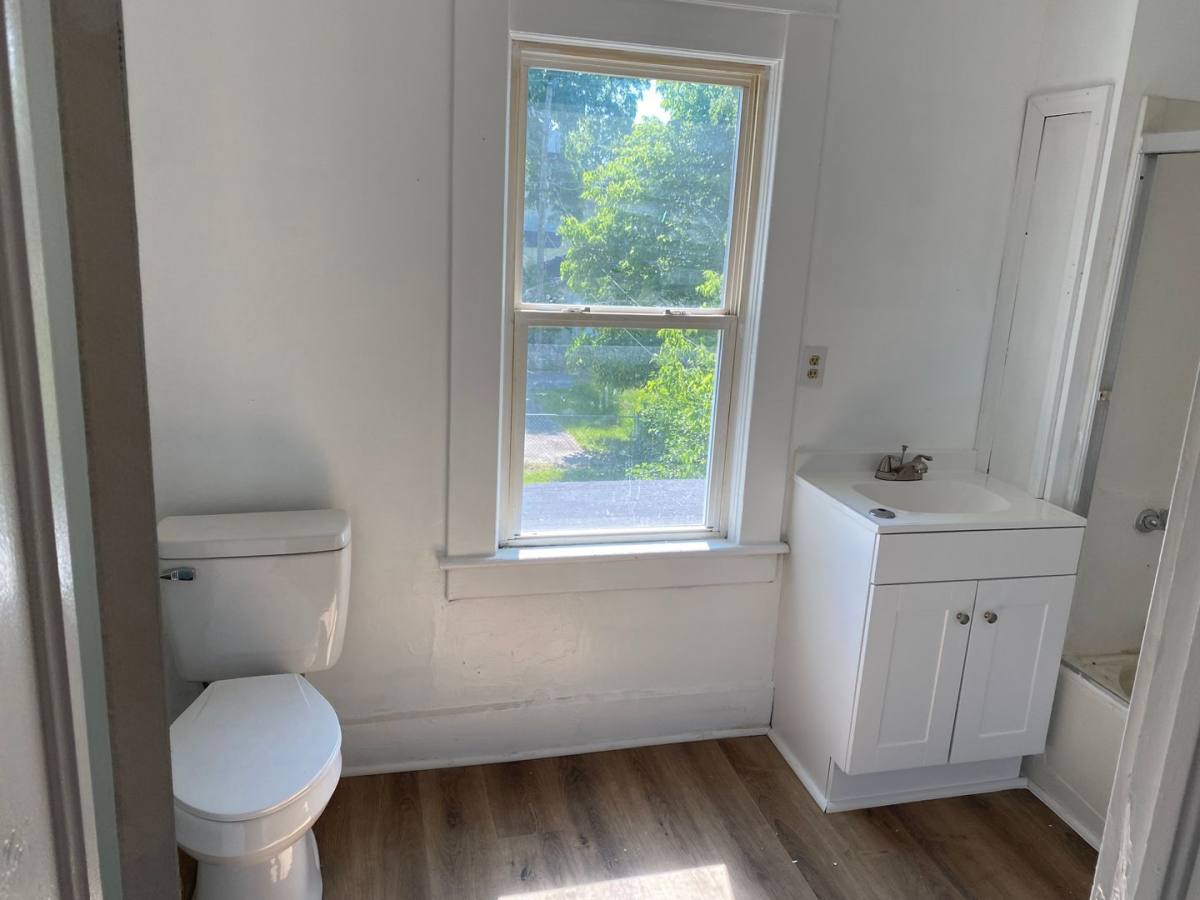 House for rent at 708 N Mulberry, Muncie, IN 47305