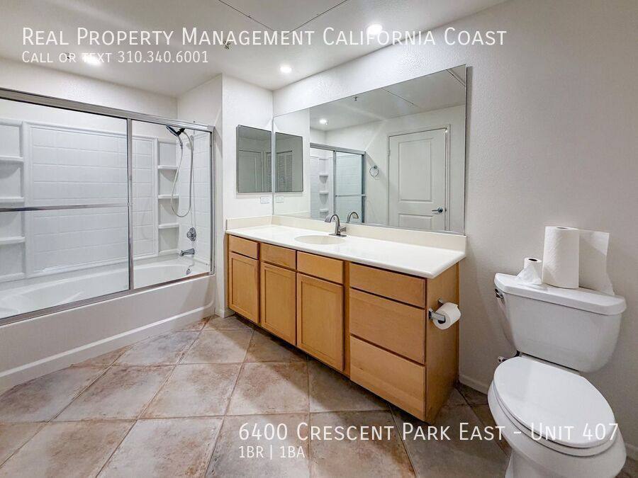 Apartment for rent at 6400 Crescent Park E #407, Playa Vista, CA 90094