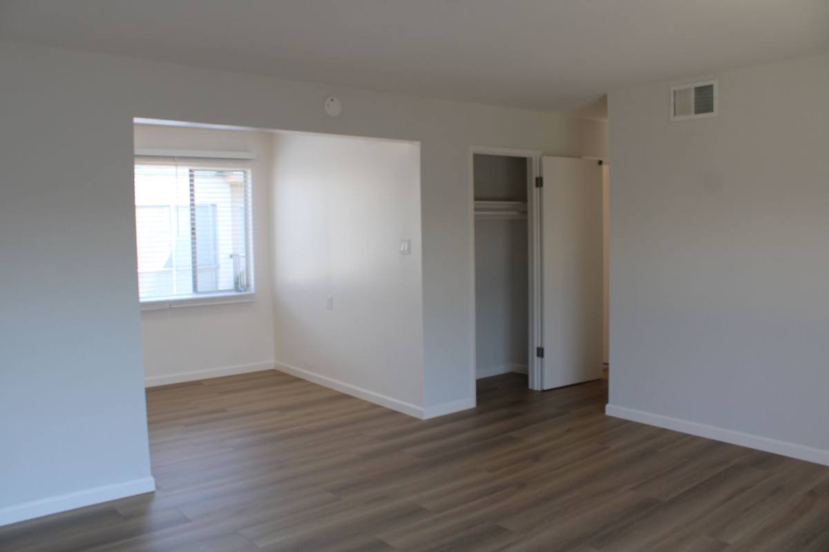 Apartment for rent at 400 Orange, Oakland, CA 94610