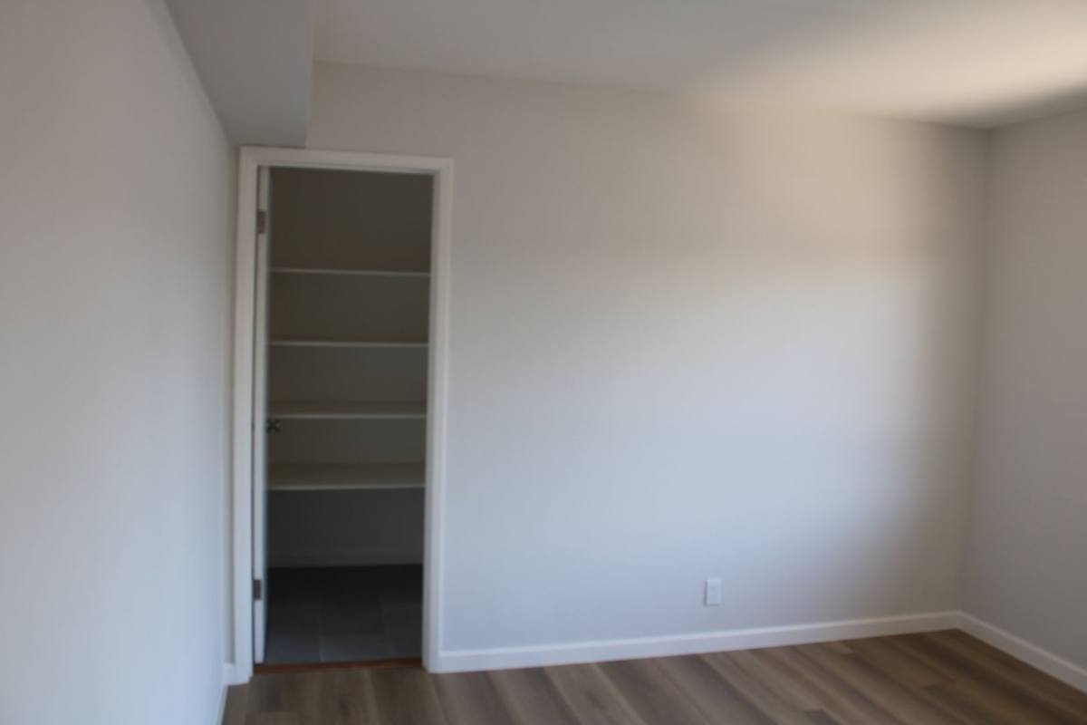 Apartment for rent at 400 Orange, Oakland, CA 94610