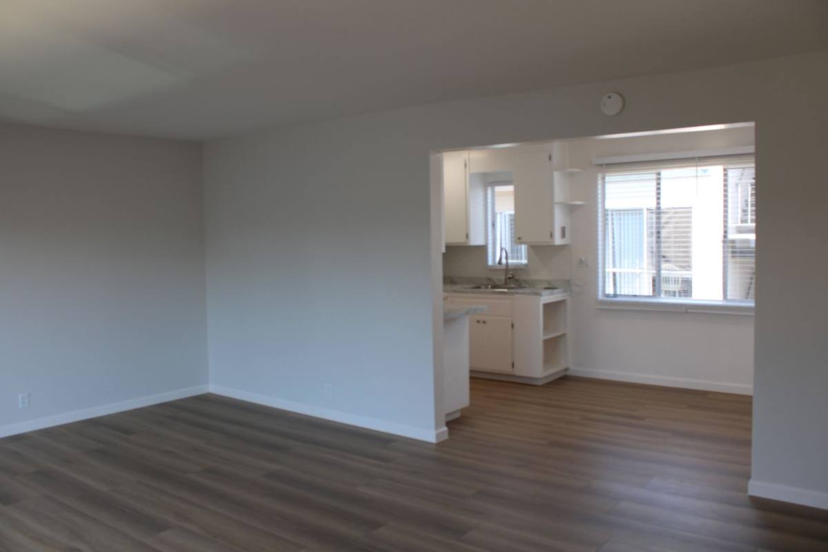 Apartment for rent at 400 Orange, Oakland, CA 94610