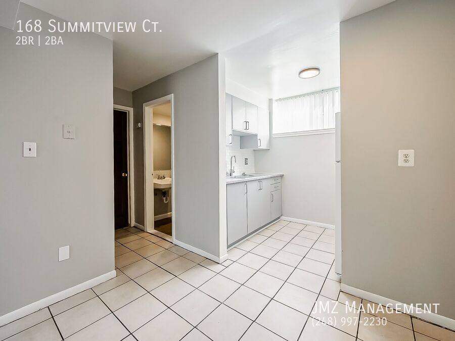 House for rent at 168 Summitview Court, White Lake, MI 48386
