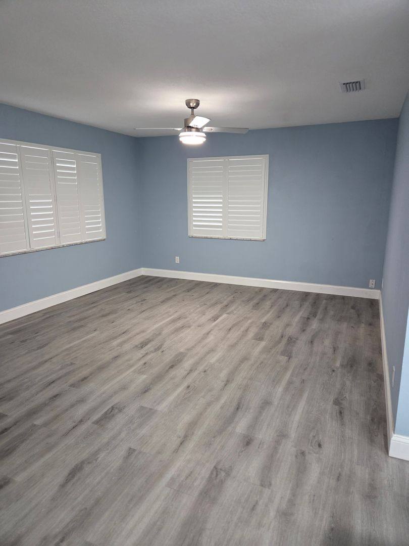 House for rent at 8036 25th Ave N, Saint Petersburg, FL 33710