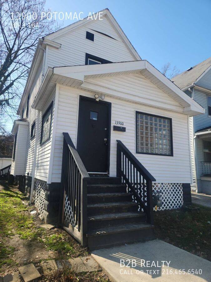 Apartment for rent at 13900 Potomac Ave, Cleveland, OH 44112
