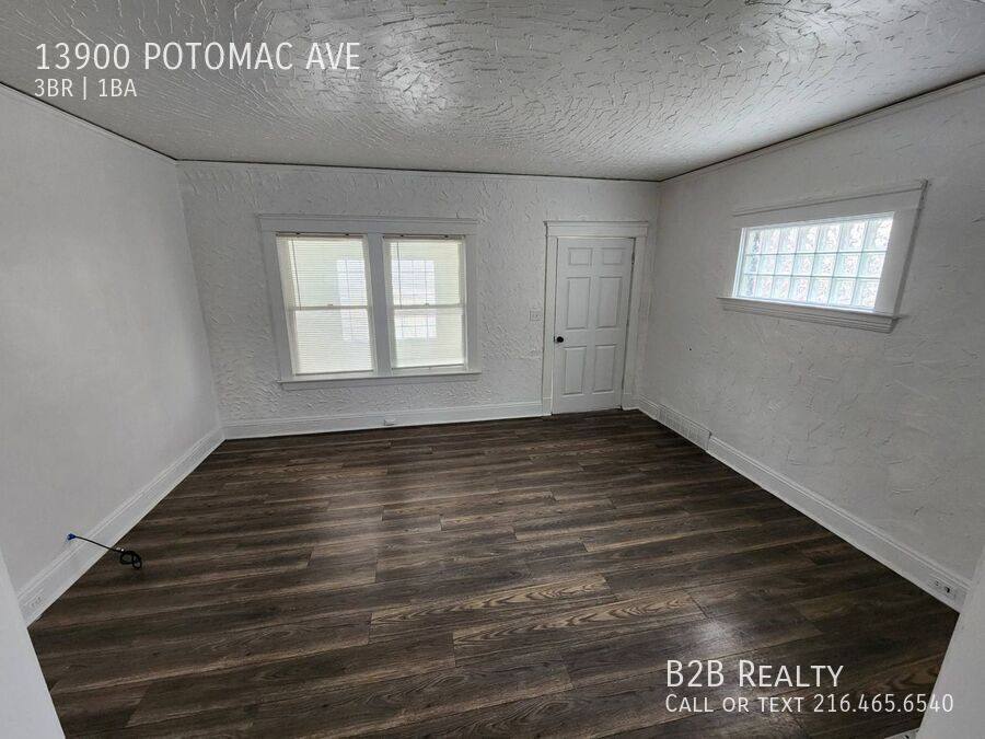 Apartment for rent at 13900 Potomac Ave, Cleveland, OH 44112