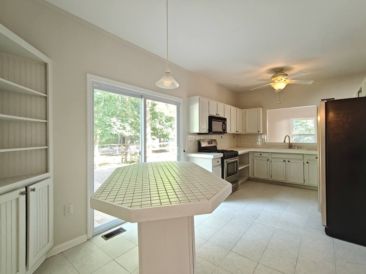 House for rent at 88 Devon Rd, Mays Landing, NJ 08330