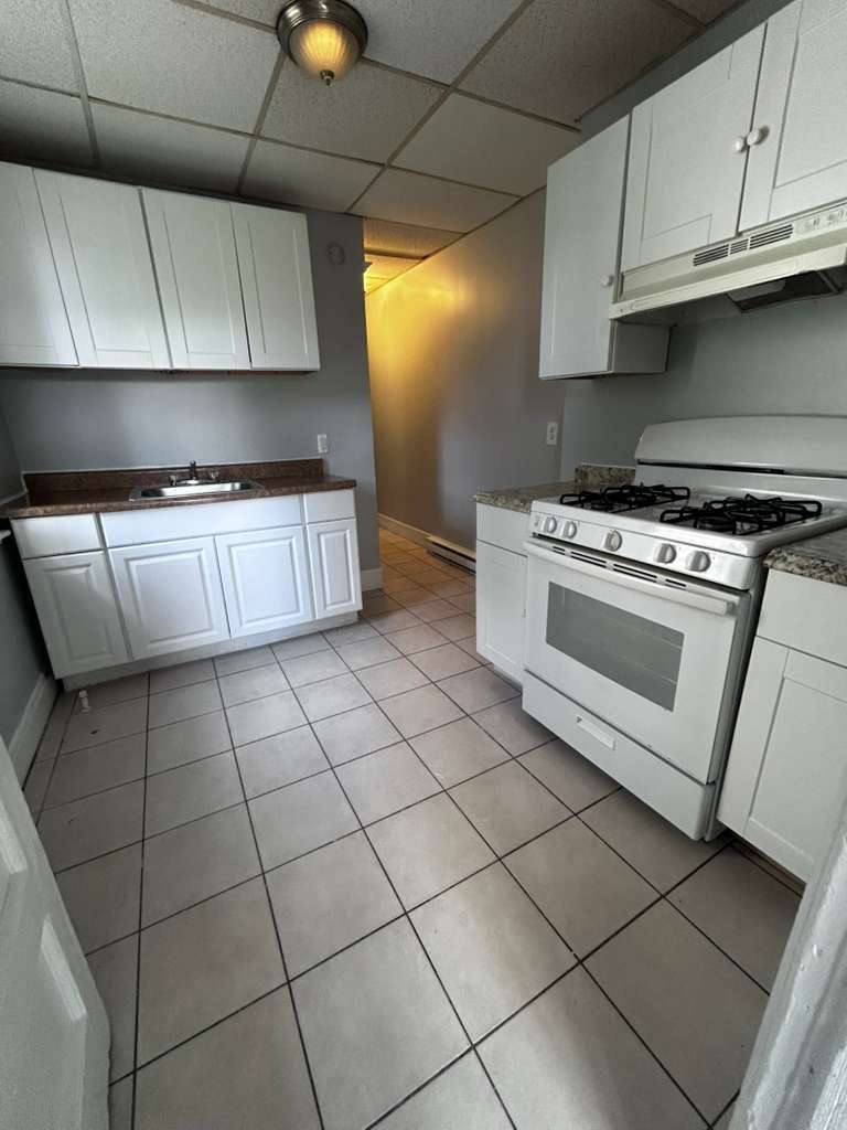 Apartment for rent at 4 Convent Ave, Yonkers, NY 10703