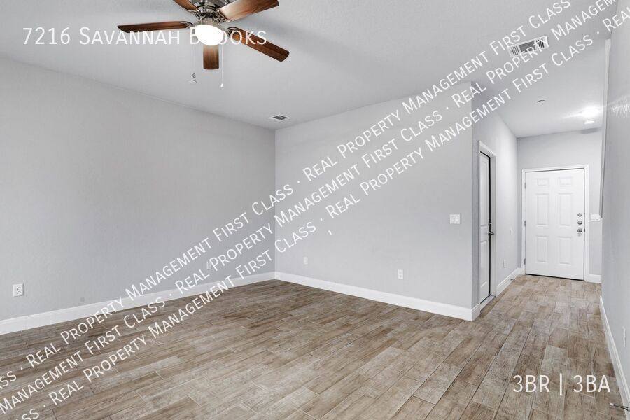 Townhouse for rent at 7216 Savannah Brooks, San Antonio, TX 78233