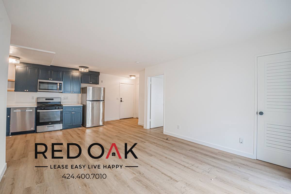 Condo for rent at 134 N Mariposa Ave #214, Los Angeles, CA 90004