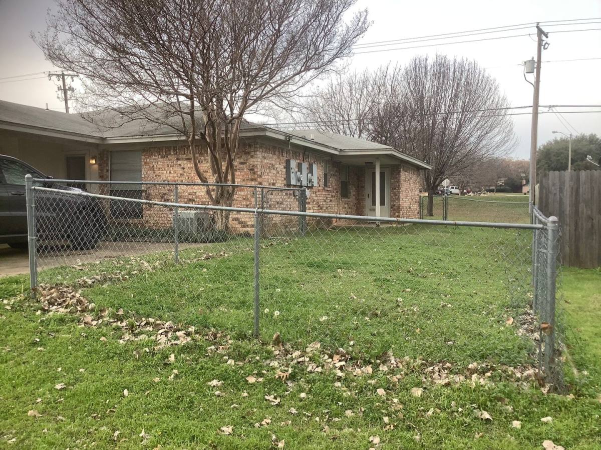 Apartment for rent at 7324 Davis Blvd, North Richland Hills, TX 76182