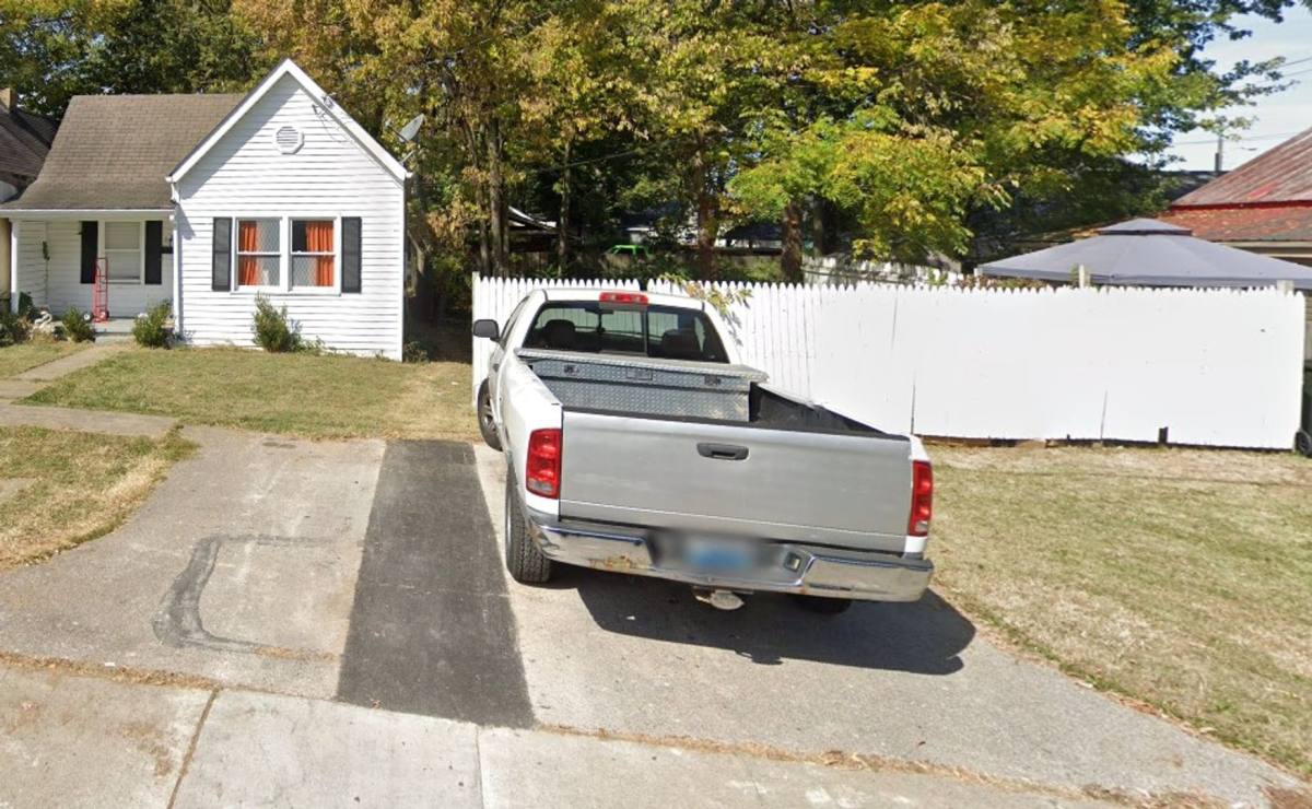 House for rent at 663 Shropshire Ave, Lexington, KY 40508