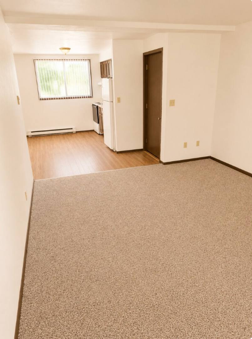 Apartment for rent at 705-709 Tremont St, Mauston, WI 53948