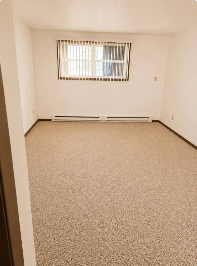 Apartment for rent at 705-709 Tremont St, Mauston, WI 53948