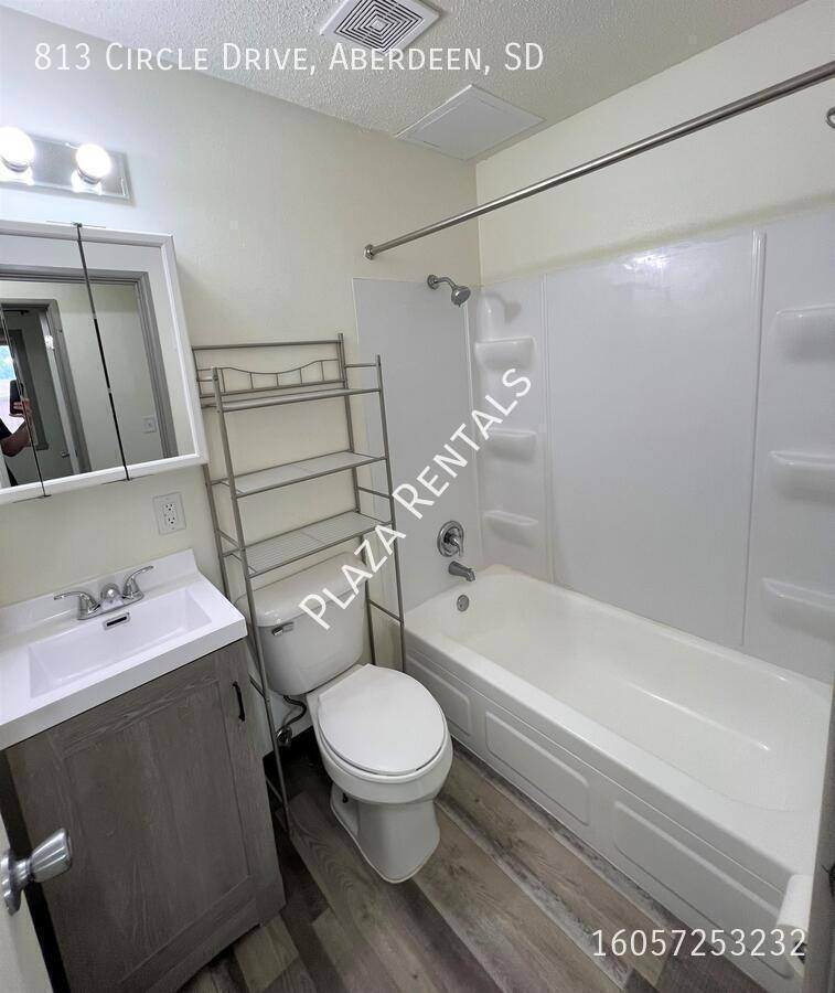 Apartment for rent at 209 S Roosevelt St #10, Aberdeen, SD 57401