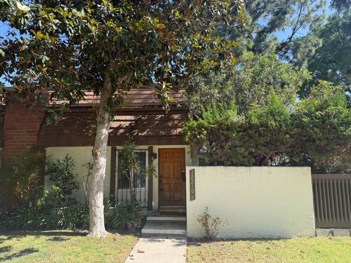 Condo for rent at 22210 James Alan Circle, Chatsworth, CA 91311