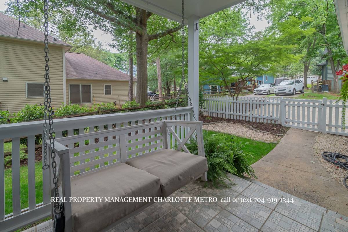 House for rent at 1059 Woodlake Lane, Fort Mill, SC 29708