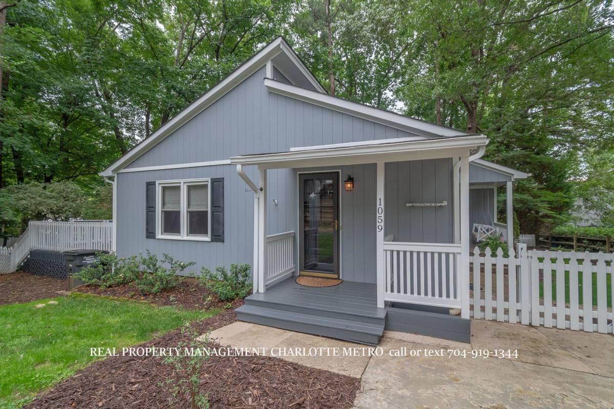 House for rent at 1059 Woodlake Lane, Fort Mill, SC 29708