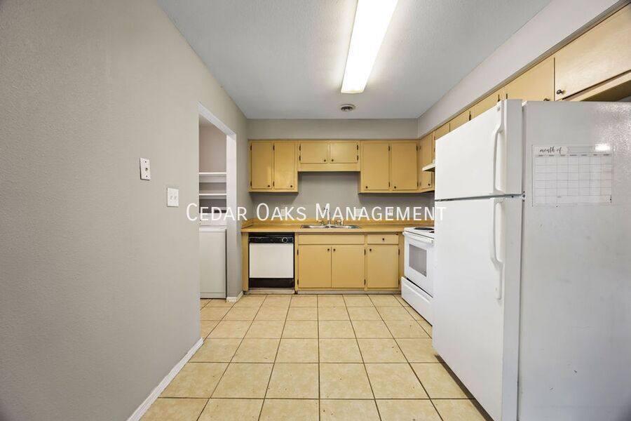 Apartment for rent at 2374 N Raven Lane, Fayetteville, AR 72704