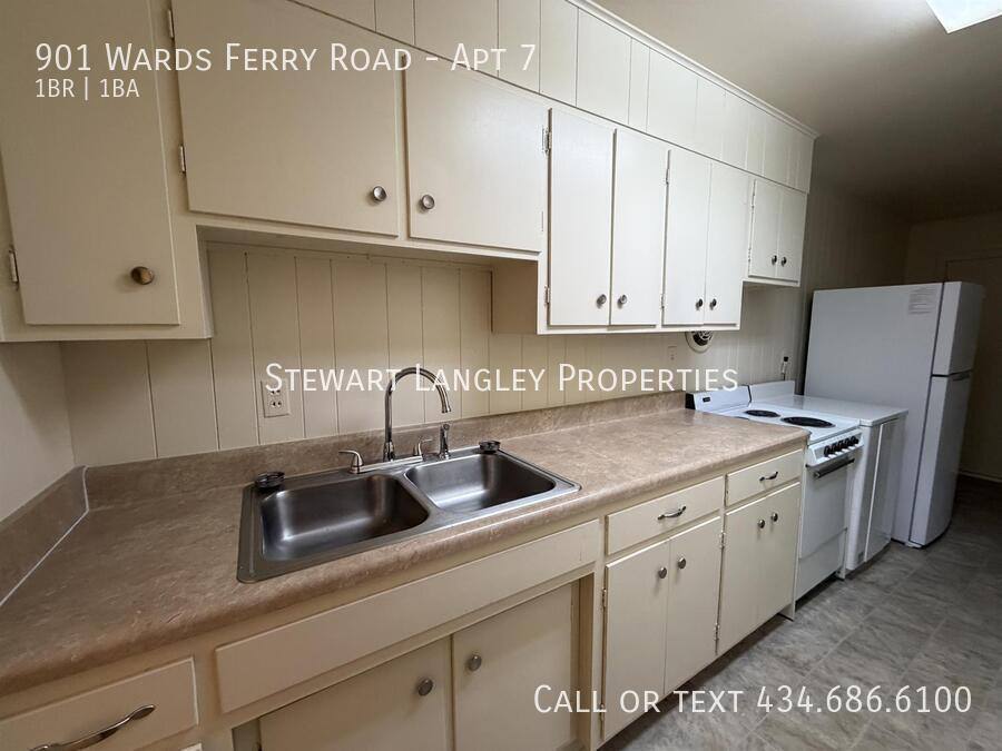Apartment for rent at 901 Wards Ferry Rd #7, Lynchburg, VA 24502