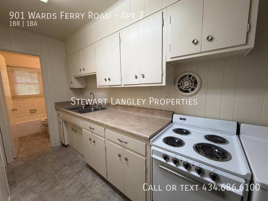 Apartment for rent at 901 Wards Ferry Rd #7, Lynchburg, VA 24502
