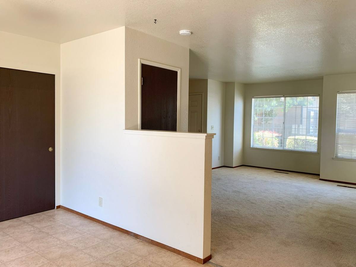 Apartment for rent at 1041 Pear Court, Hollister, CA 95023