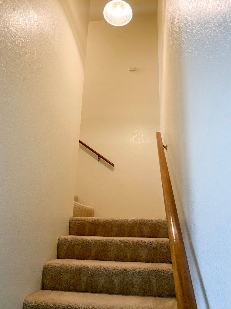 Apartment for rent at 1041 Pear Court, Hollister, CA 95023