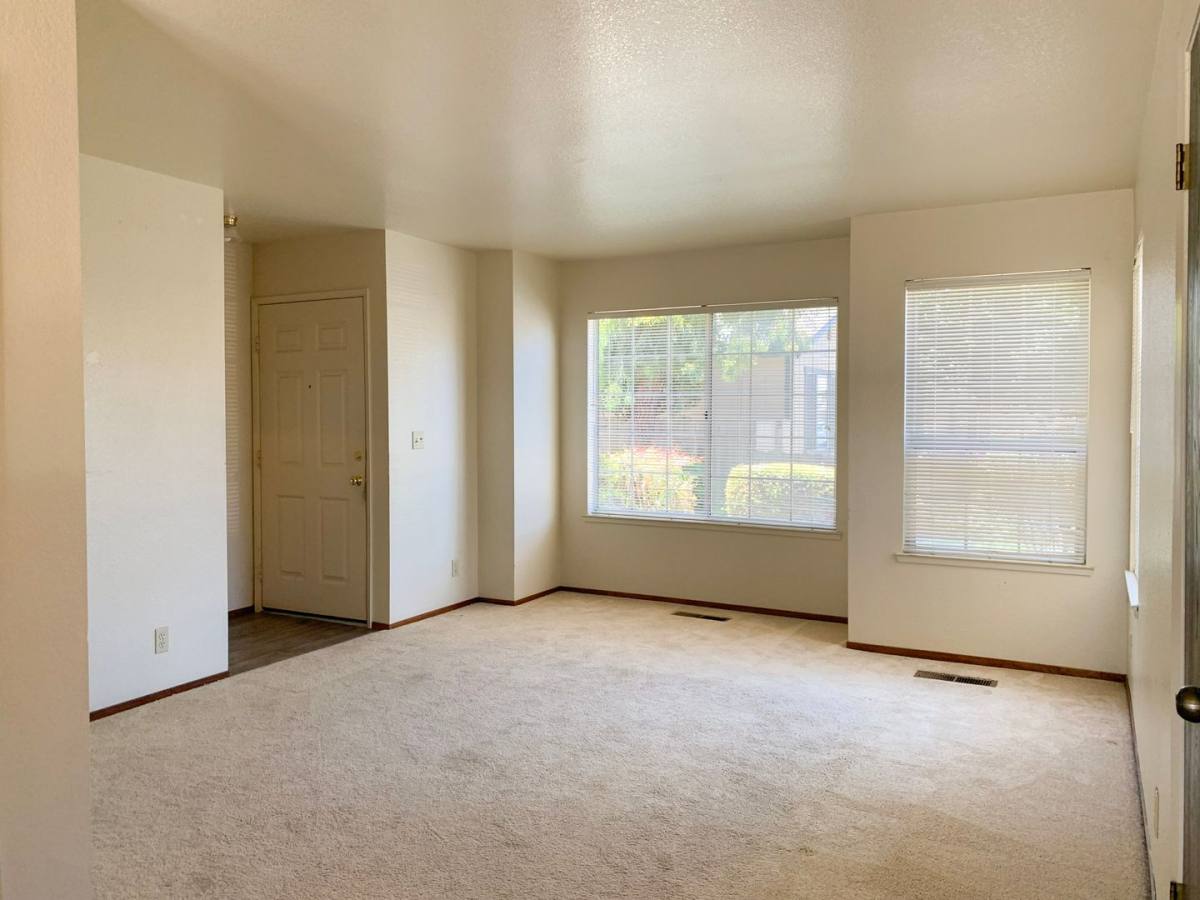 Apartment for rent at 1041 Pear Court, Hollister, CA 95023