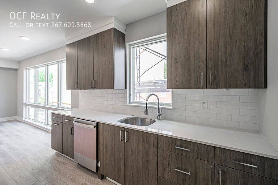 Apartment for rent at 746 S 16th St #3A, Philadelphia, PA 19146