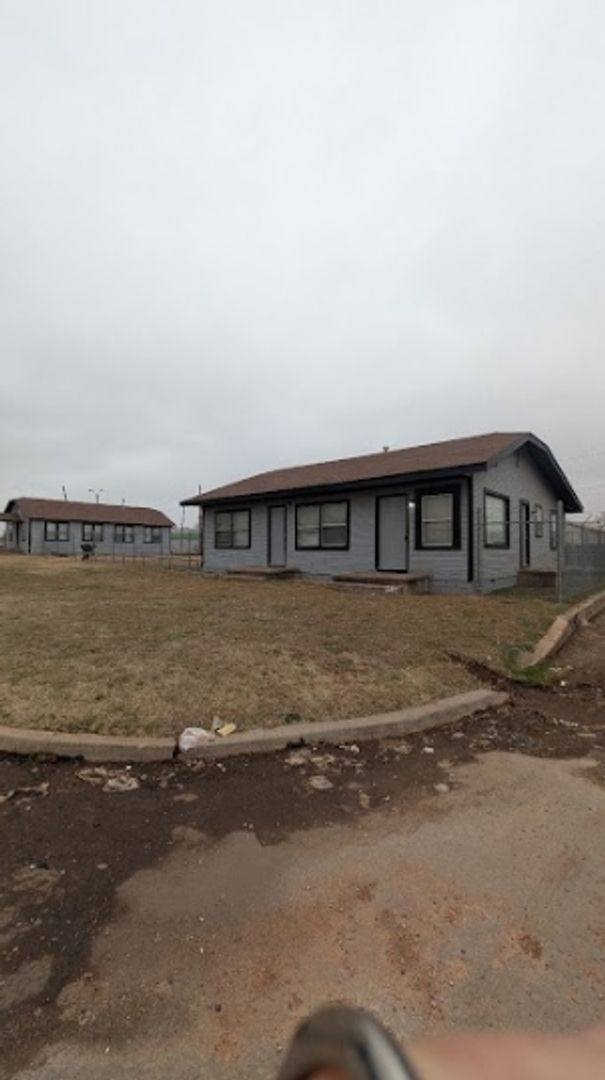 Apartment for rent at 135 SE 45th St, Oklahoma City, OK 73129