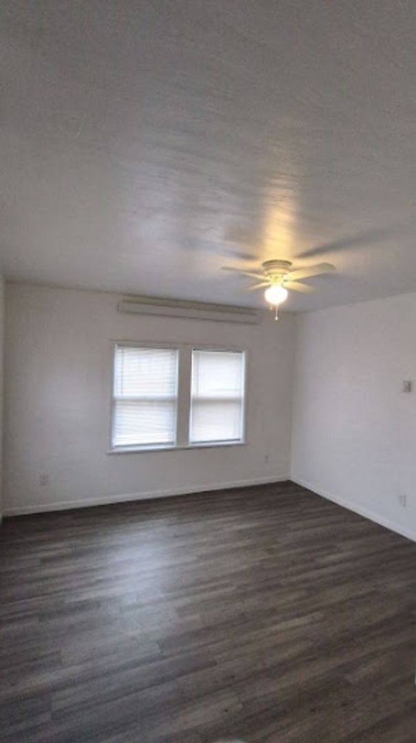 Apartment for rent at 135 SE 45th St, Oklahoma City, OK 73129
