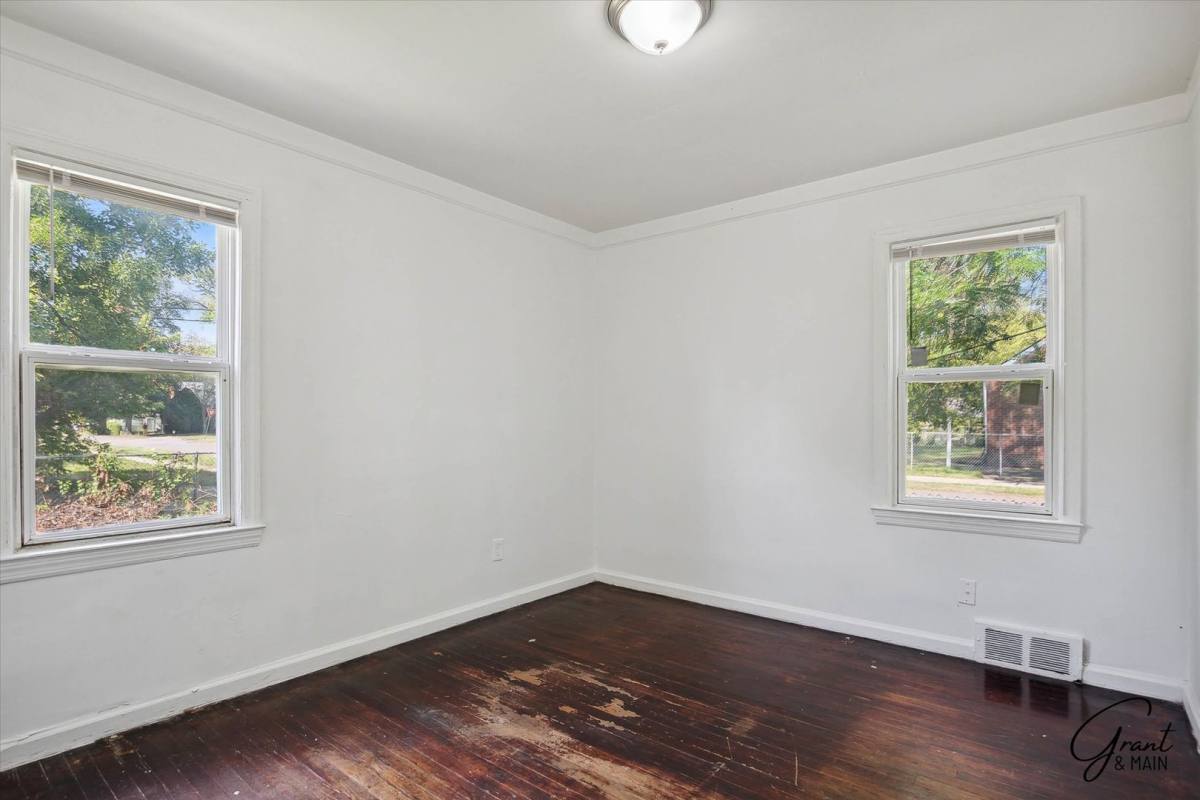House for rent at 11465 Rossiter, Detroit, MI 48224