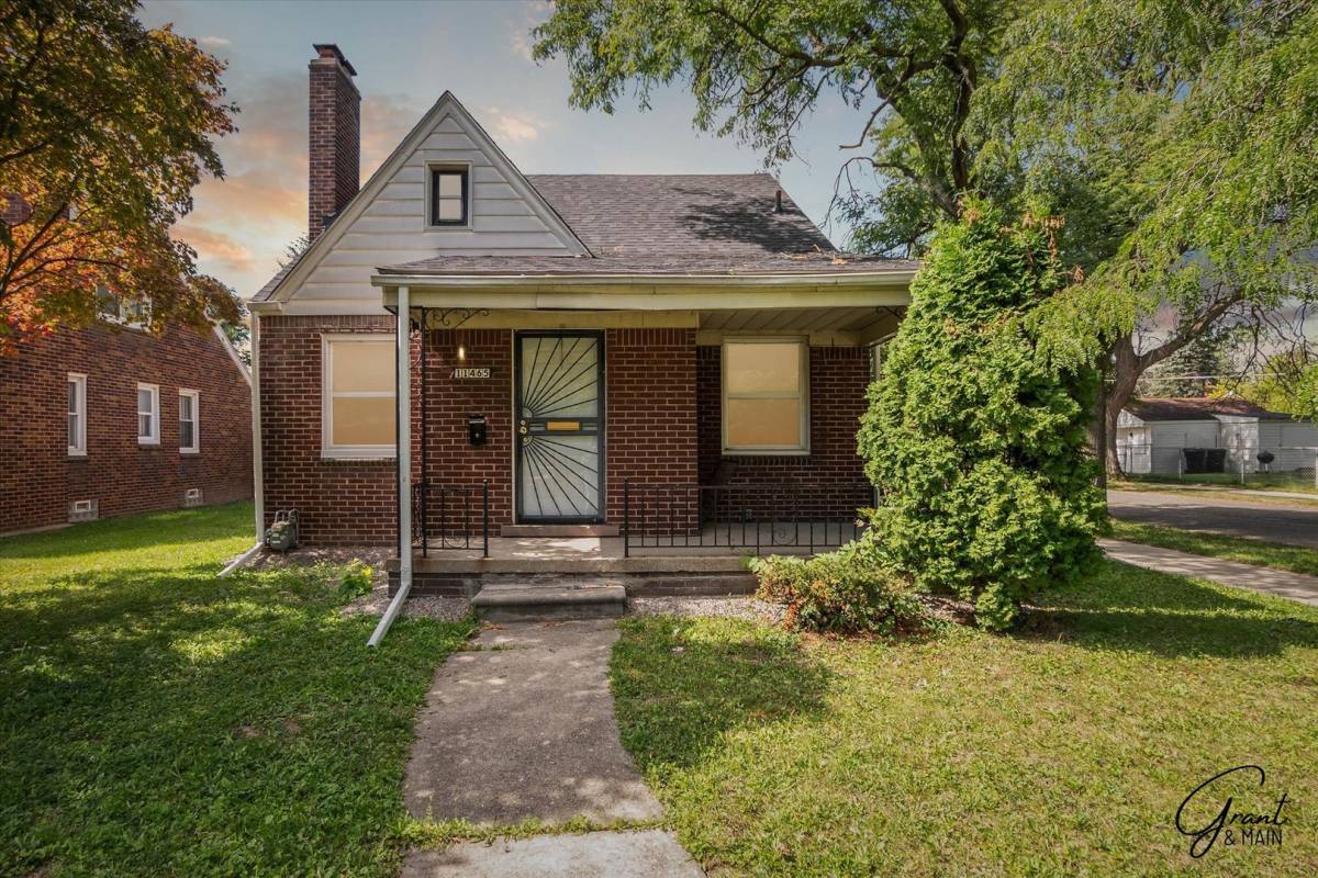 House for rent at 11465 Rossiter, Detroit, MI 48224