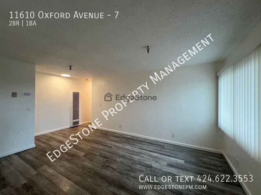 Apartment for rent at 11610 Oxford Ave #7, Hawthorne, CA 90250