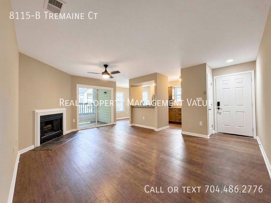 House for rent at 8115-B Tremaine Court, Charlotte, NC 28227