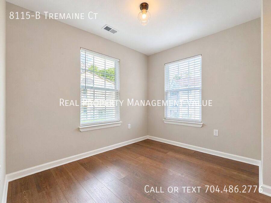 House for rent at 8115-B Tremaine Court, Charlotte, NC 28227