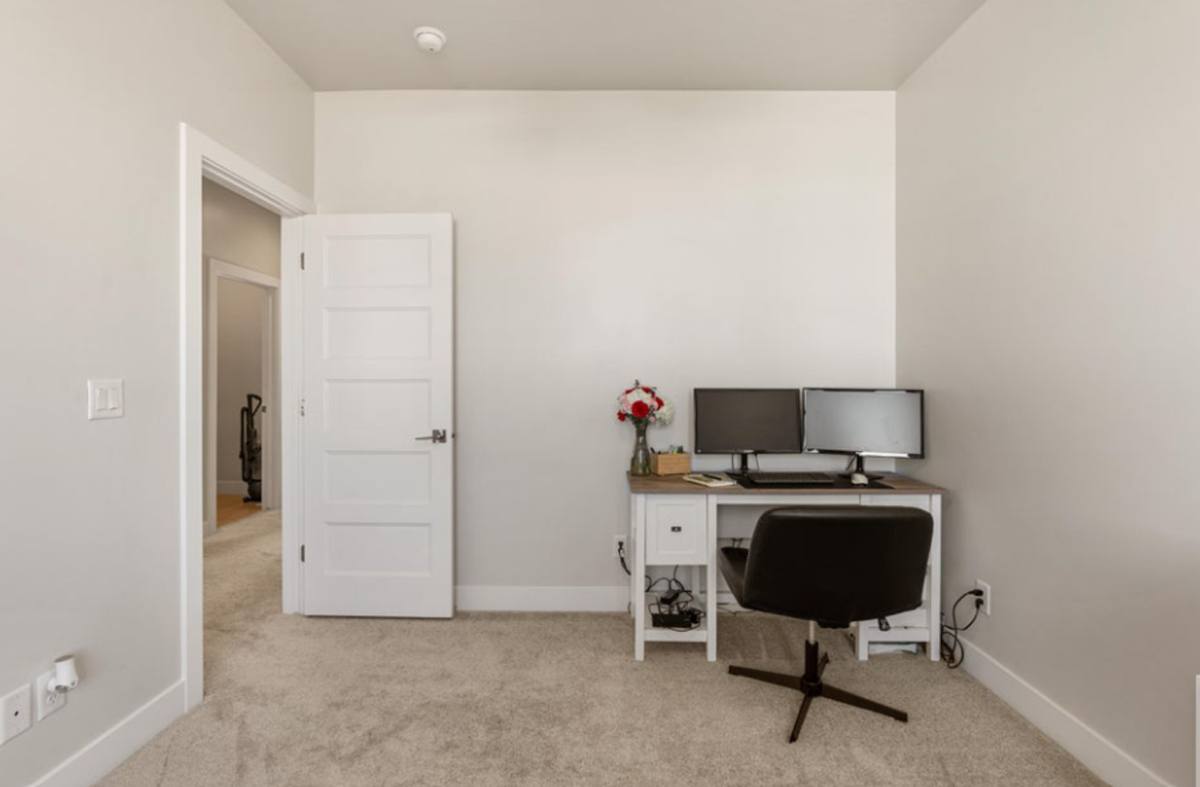 Townhouse for rent at 4118 S Baywood Dr, Washington, UT 84780