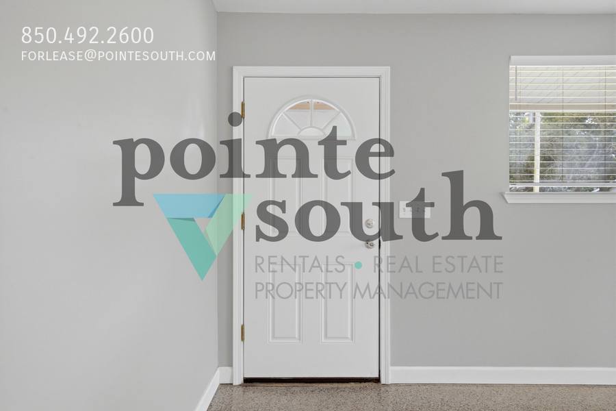 House for rent at 302 Loruna Dr, Gulf Breeze, FL 32561