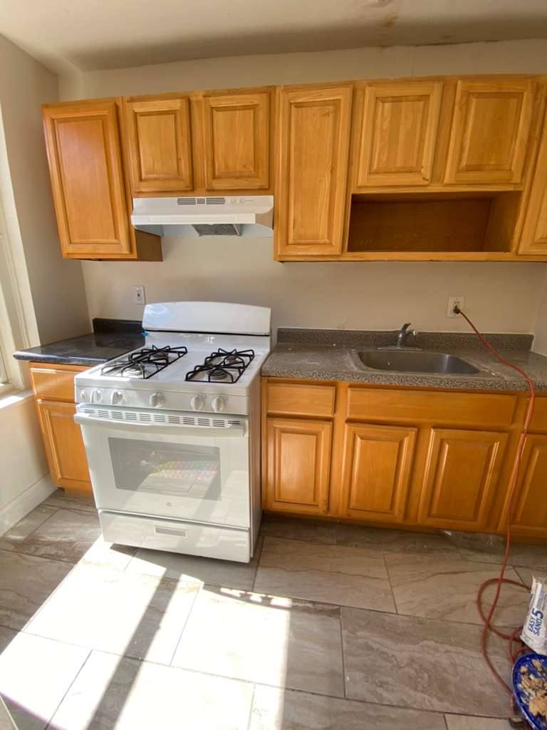 Apartment for rent at 40 Caryl Ave #4B, Yonkers, NY 10705
