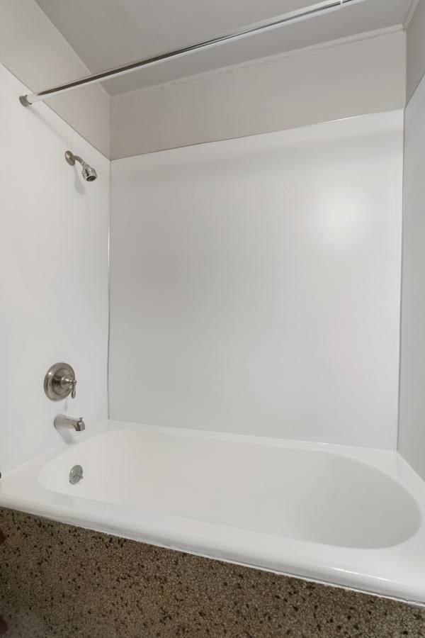 Apartment for rent at 16 N Broadway St #32, Tacoma, WA 98403