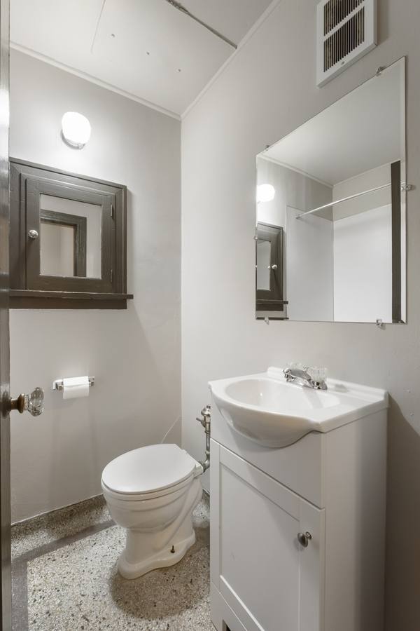 Apartment for rent at 16 N Broadway St #32, Tacoma, WA 98403