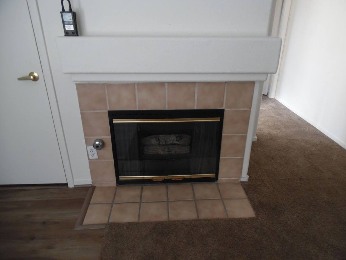 Apartment for rent at 5125 W Reno Ave, Las Vegas, NV 89118