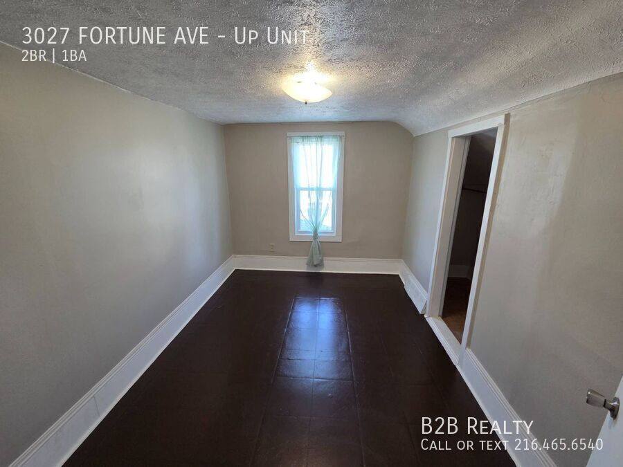 Apartment for rent at 3027 Fortune Ave #UP, Cleveland, OH 44134