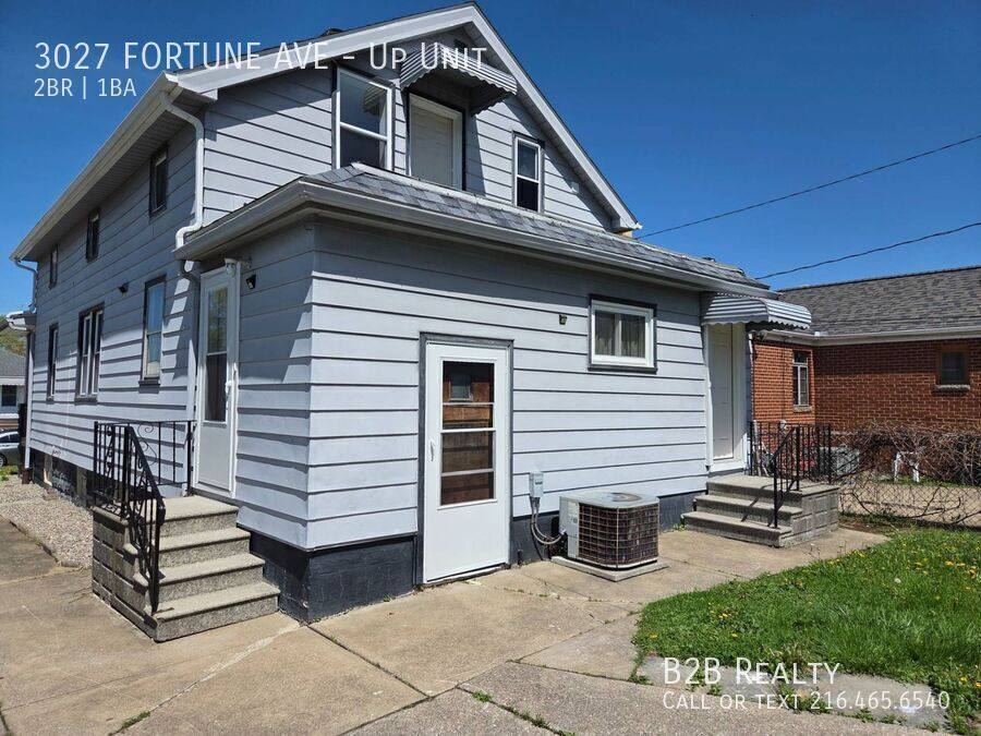 Apartment for rent at 3027 Fortune Ave #UP, Cleveland, OH 44134