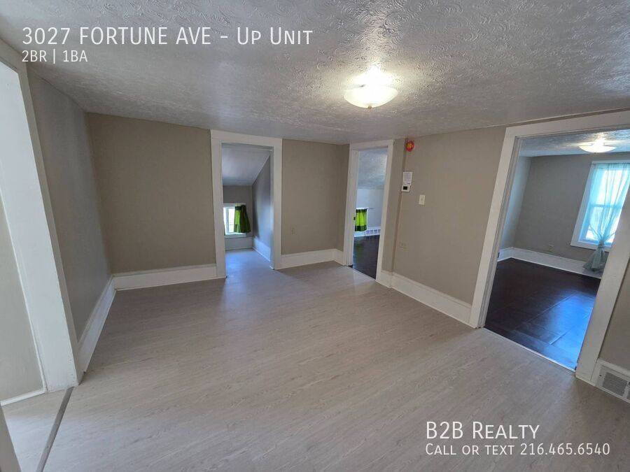 Apartment for rent at 3027 Fortune Ave #UP, Cleveland, OH 44134