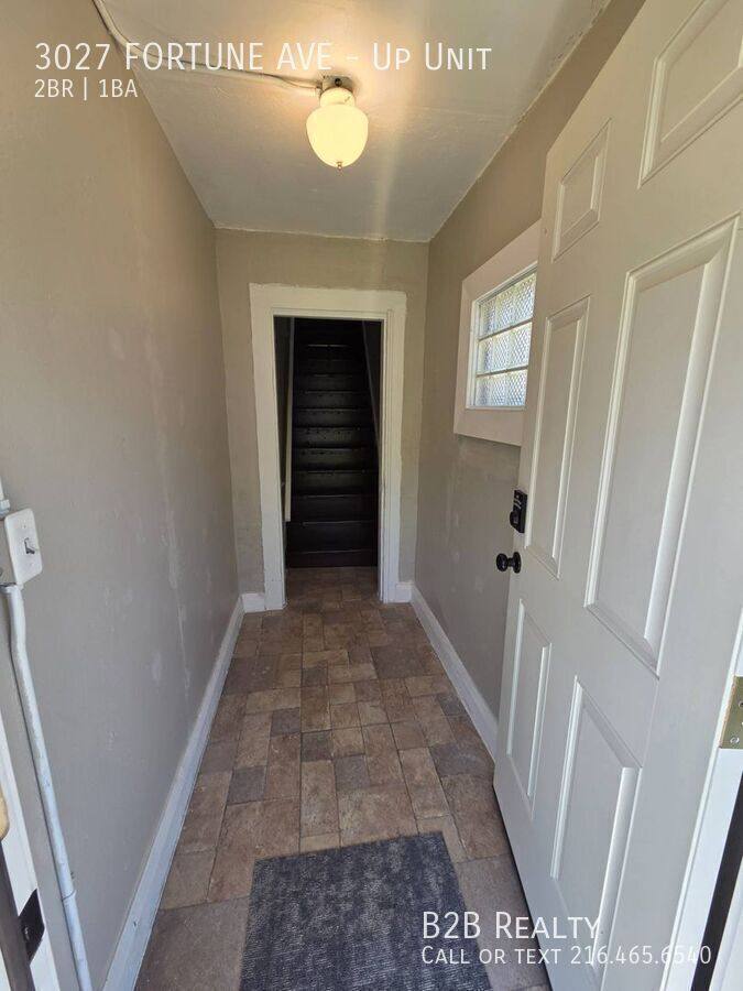 Apartment for rent at 3027 Fortune Ave #UP, Cleveland, OH 44134