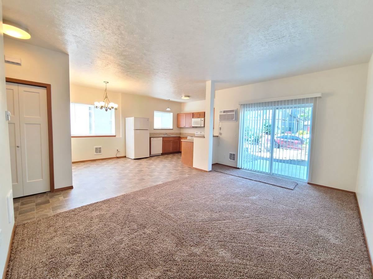 Townhouse for rent at 6022 N Wiscomb, Spokane, WA 99208